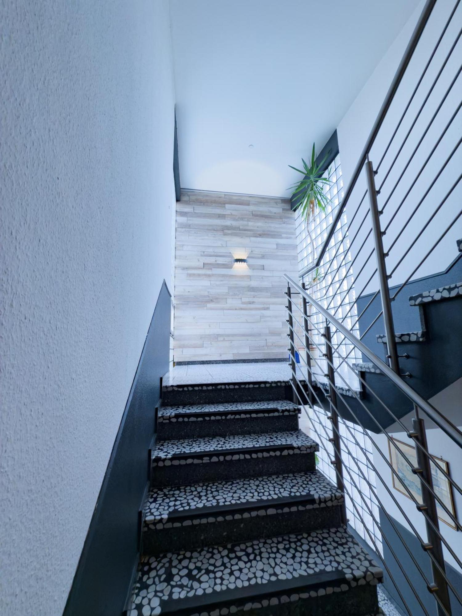 Hotel Schmidt Garni Έσσεν Εξωτερικό φωτογραφία
