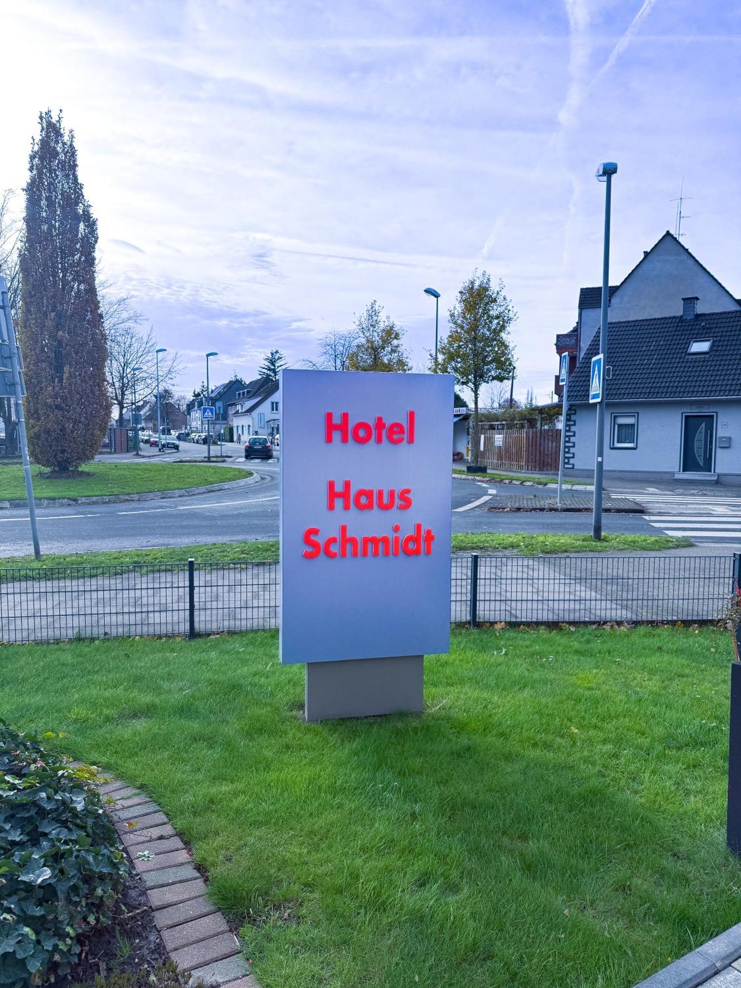 Hotel Schmidt Garni Έσσεν Εξωτερικό φωτογραφία
